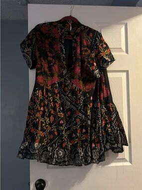 Free People Printed Agnes Dress Floral Black Red Oversized Boho Sz XS